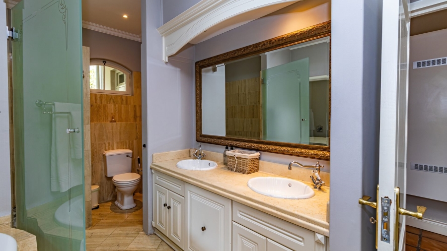 2 Bedroom Property for Sale in Franschhoek Western Cape